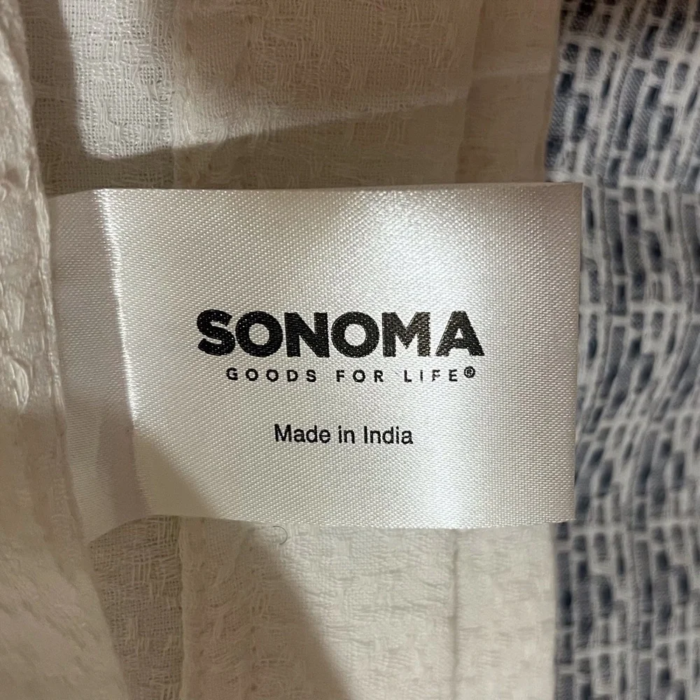 NWOT Sonoma Neutral Gradient Shower Curtain - Light Gray & White